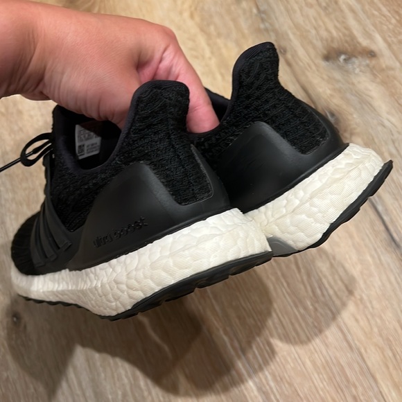 ADIDAS | Ultra Boost - Picture 6 of 9